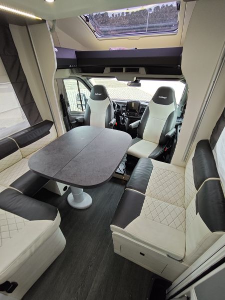 En venta Challenger 396 Graphite Premium Blanco 2022 Barcelona foto 8