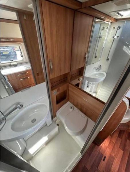 En venta Hymer / Eriba / Hymercar Fiat Ducato 150 C.V Blanco 2013 Guipúzcoa foto 8