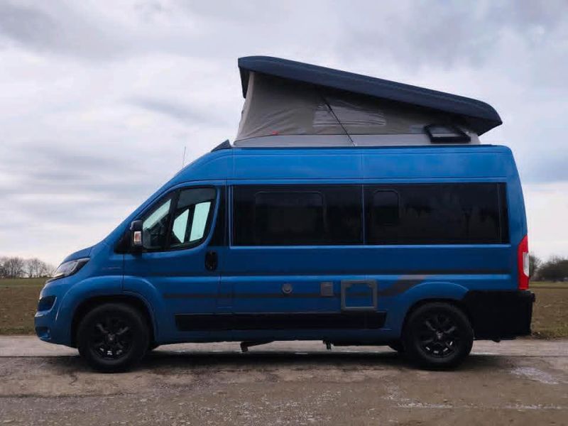 En venta Hymer / Eriba / Hymercar Free540 Azul 2020 Cáceres foto 2