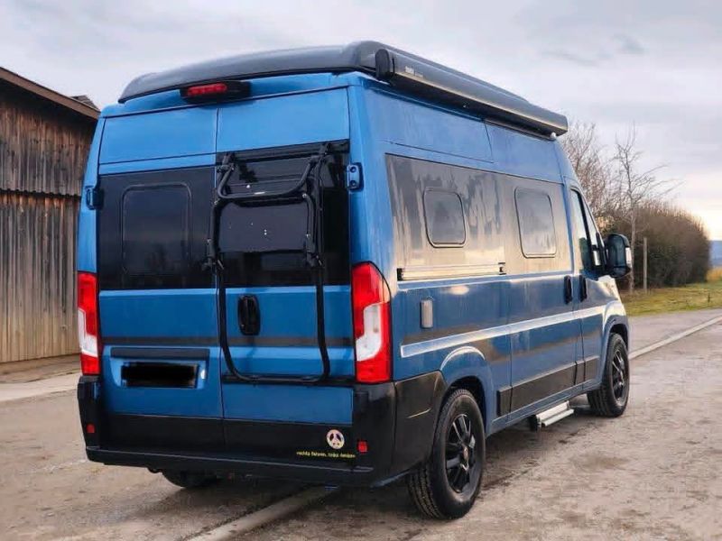 En venta Hymer / Eriba / Hymercar Free540 Azul 2020 Cáceres foto 3