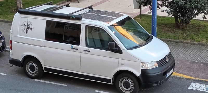 En venta Volkswagen Transporter T5 1.9 tdi Blanco 2006 A Coruña foto 1