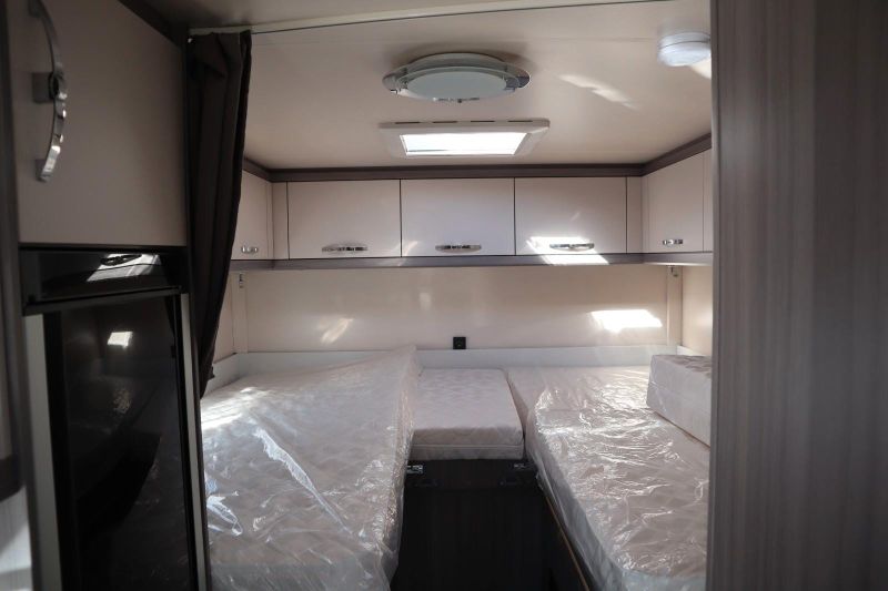 En venta Hobby Optima Ontour  Blanco 2024 Badajoz foto 9