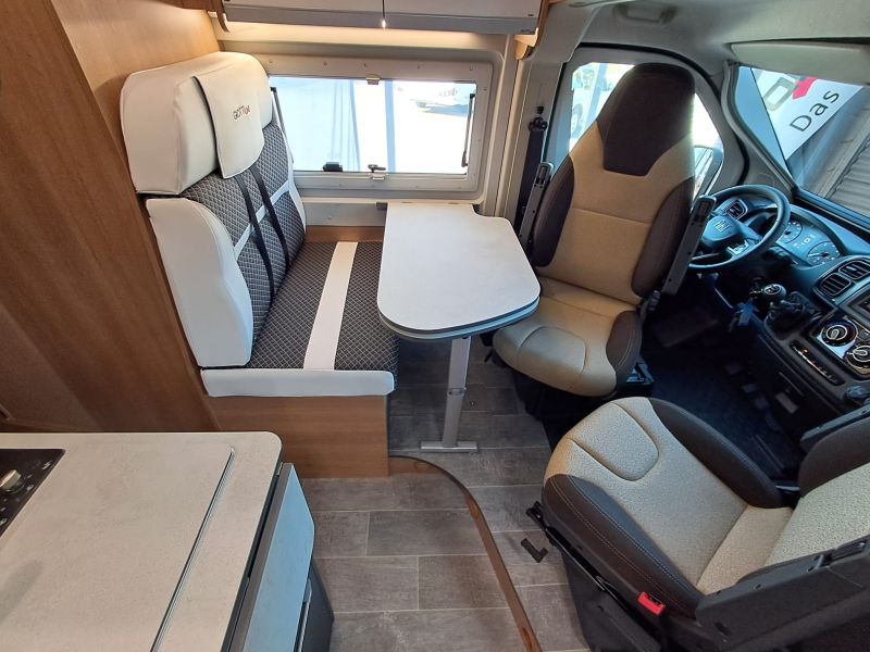 En venta Giotti LineGlobecar Giottiline Fiat Ducato Giottivan 60 B 140 Privilege Sport Edition Blanco 2026 Barcelona foto 8