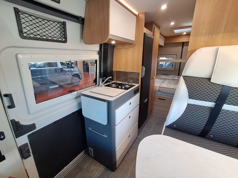 En venta Giotti LineGlobecar Giottiline Fiat Ducato Giottivan 60 B 140 Privilege Sport Edition Blanco 2026 Barcelona foto 12