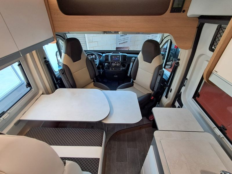 En venta Giotti LineGlobecar Giottiline Fiat Ducato Giottivan 60 B 140 Privilege Sport Edition Blanco 2026 Barcelona foto 14