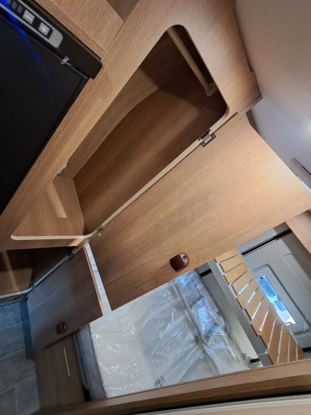 En venta Giotti LineGlobecar Giottiline Fiat Ducato Giottivan 60 B 140 Privilege Sport Edition Blanco 2026 Barcelona foto 16