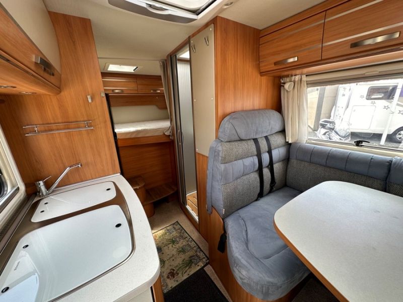 En venta Hymer / Eriba / Hymercar EXSIS 504 Blanco 2018 Barcelona foto 2