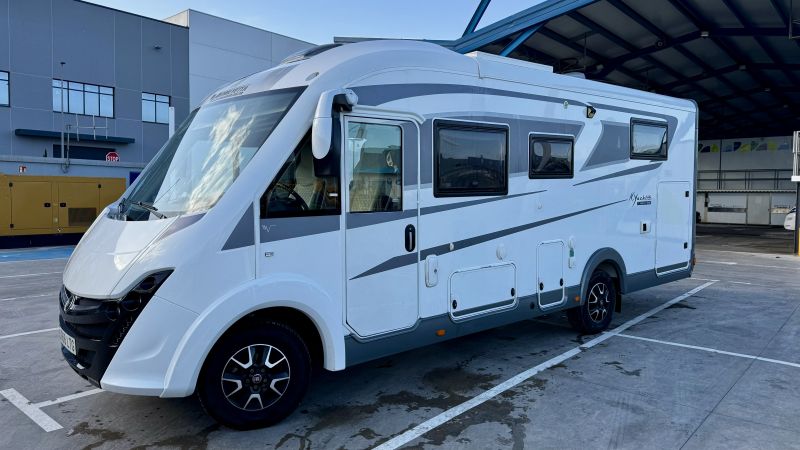 En venta Mobilvetta k-yacht 85 2021 Málaga foto 1