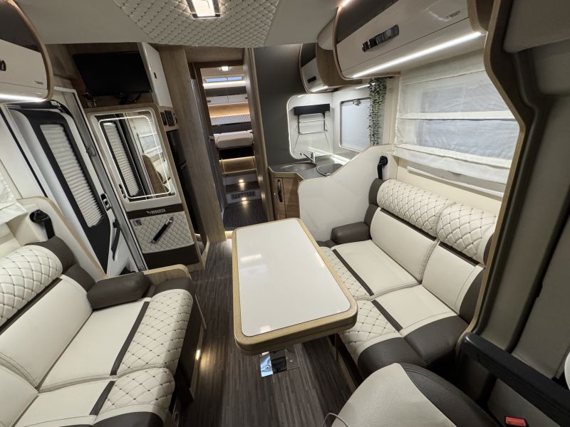 En venta Mobilvetta KEAP86 Blanco 2022 Málaga foto 8