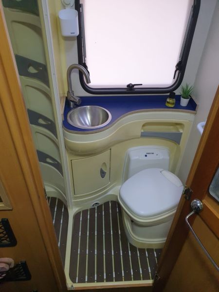 En venta Fiat Ducato.modelo TRIGANO Blanco 2003 Teruel foto 7