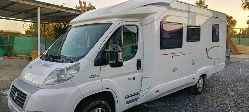 En venta Ilusion I780 Blanco 2009 Sevilla foto 2