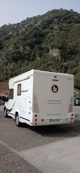 En venta Benimar 440up Blanco 2021 Asturias foto 4