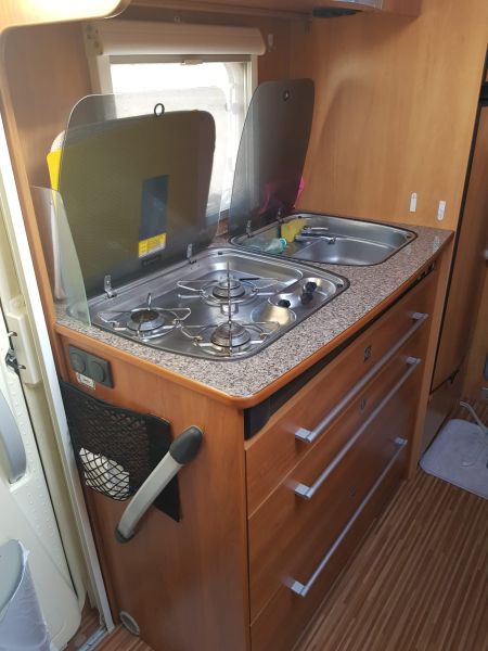 En venta Dethleffs Globebus T15 Blanco 2012 Álava foto 22