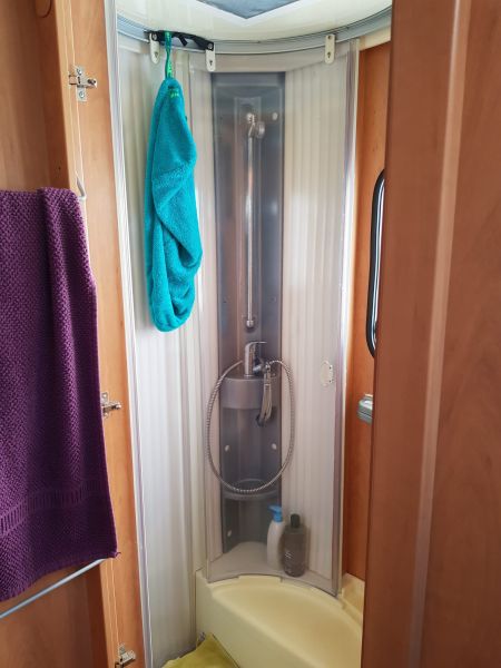 En venta Dethleffs Globebus T15 Blanco 2012 Álava foto 28