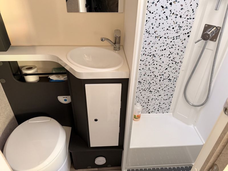 En venta McLouis Glamys 320 Blanco 2025 Cádiz foto 17