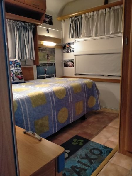 En venta Knaus Euro-Star 650 TK Blanco 2001 Guipúzcoa foto 4