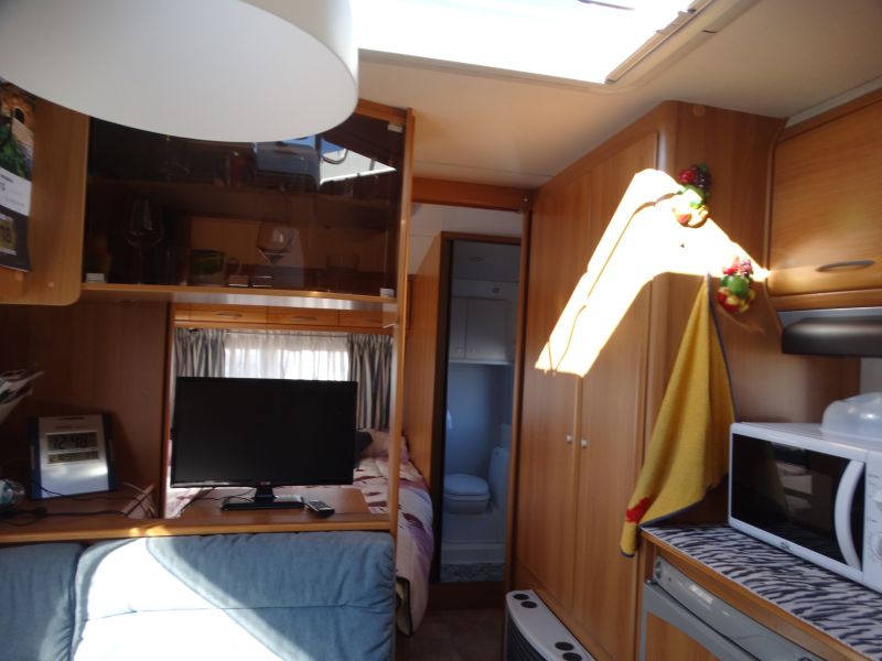 En venta Knaus Euro-Star 650 TK Blanco 2001 Guipúzcoa foto 12