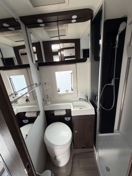 En venta Benimar Tessoro 442 Blanco 2023 Málaga foto 5