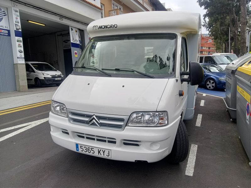 En venta Moncayo Mediterranea Blanco 2005 Santa Cruz de Tenerife foto 1