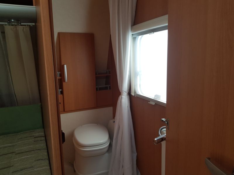 En venta Wilk S3 Blanco 2010 Barcelona foto 4