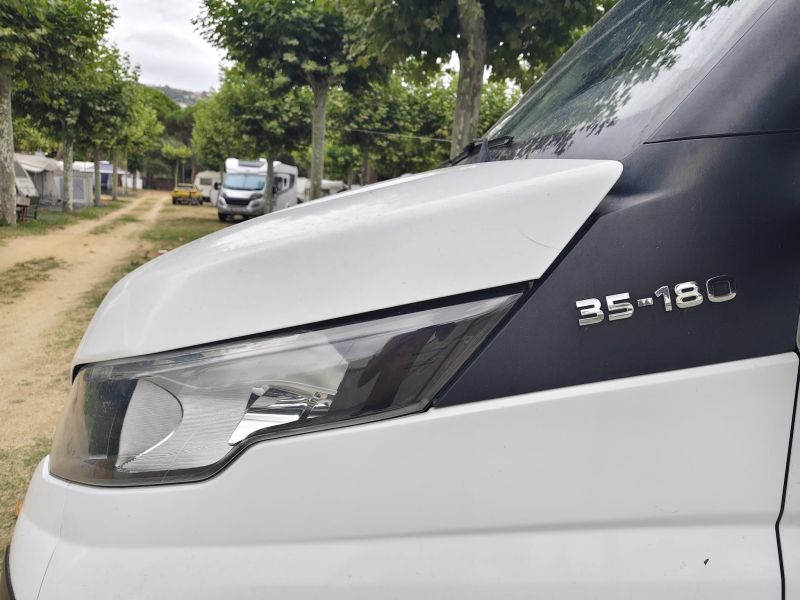 En venta Iveco daily Blanco 2018 Barcelona foto 2