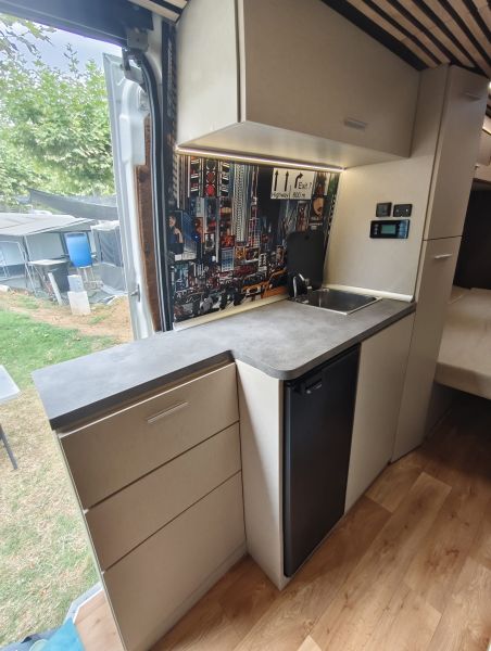 En venta Iveco daily Blanco 2018 Barcelona foto 4