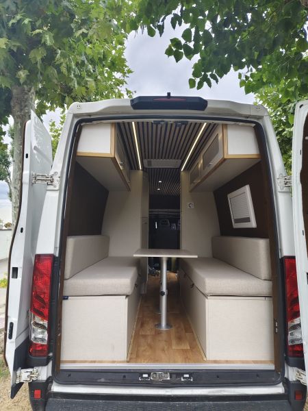 En venta Iveco daily Blanco 2018 Barcelona foto 9