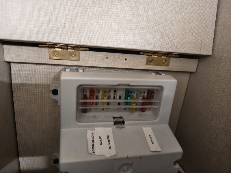 En venta Iveco daily Blanco 2018 Barcelona foto 16