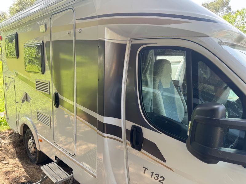 En venta Carado T132 Blanco 2016 Madrid foto 2