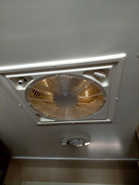 En venta P.L.A. Mister camper 435 Blanco 2016 La Rioja foto 8