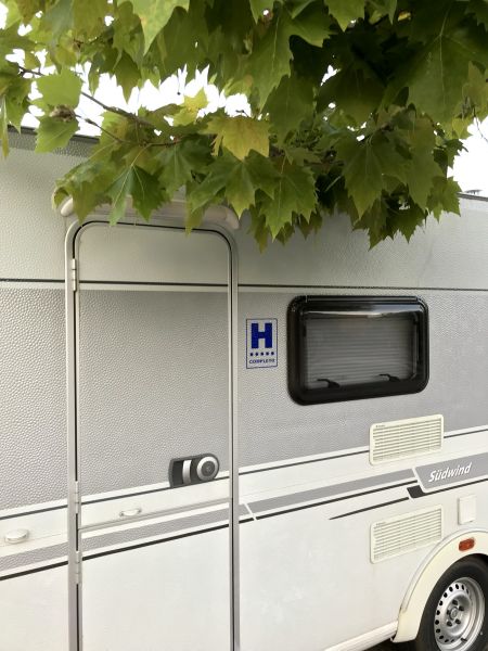 En venta Knaus Südwind 500 FDK Blanco 2015 Valencia foto 5