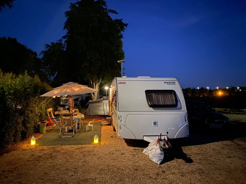 En venta Knaus Südwind 500 FDK Blanco 2015 Valencia foto 7