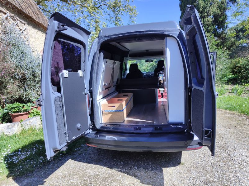 En venta Volkswagen Caddy Gris 2018 Asturias foto 1