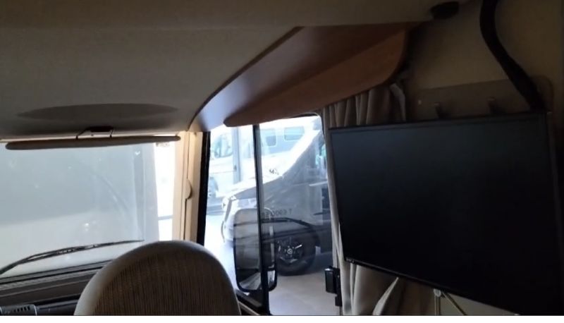 En venta Hymer / Eriba / Hymercar Exsis 688 Blanco 2017 Lleida foto 11