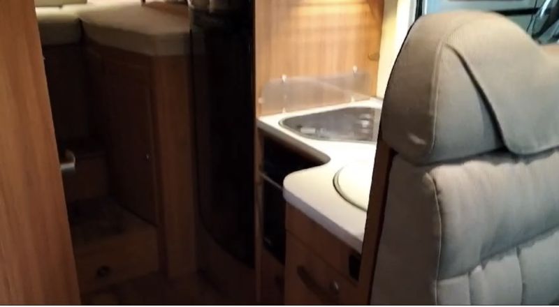 En venta Hymer / Eriba / Hymercar Exsis 688 Blanco 2017 Lleida foto 15