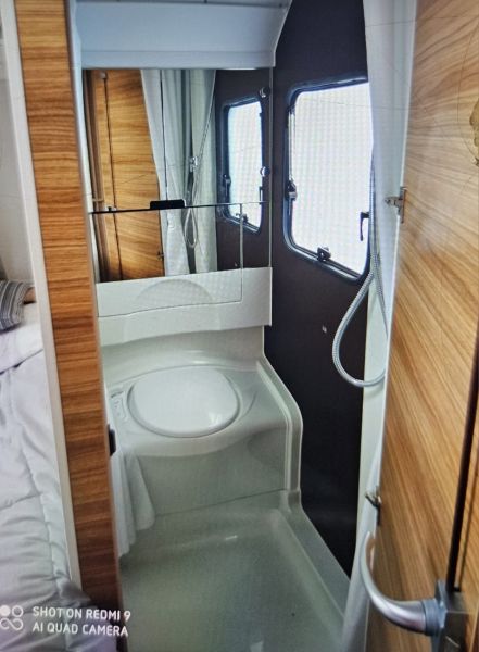 En venta Adria Altea 472pk Blanco 2019 Ourense foto 7