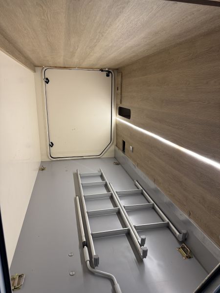 En venta Mobilvetta KEAP86 Blanco 2022 Málaga foto 9