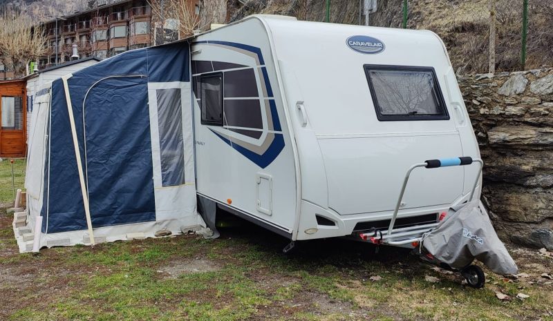 En venta Caravelair ARTICA FAMILY 516 2019 Tarragona foto 2