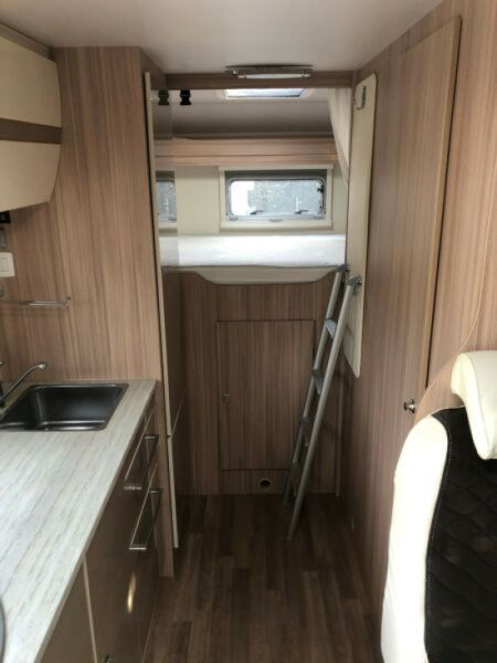 En venta Ahorn  Canada AD Blanco 2019 Madrid foto 8