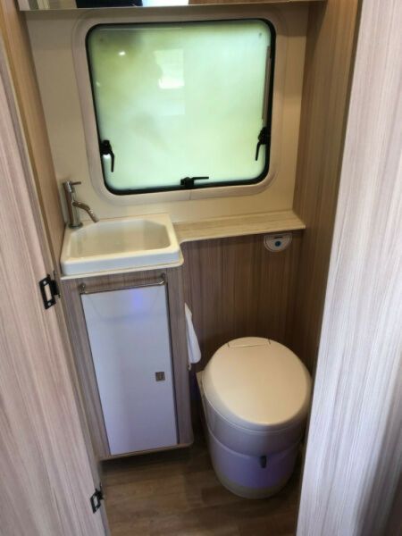 En venta Ahorn  Canada AD Blanco 2019 Madrid foto 16