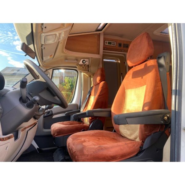 En venta Eura Mobil Eura Mobil T700 EB - Typ 112 - 1.Hd - 49.TKM - Scheckhef Beige 2009 Palencia foto 8