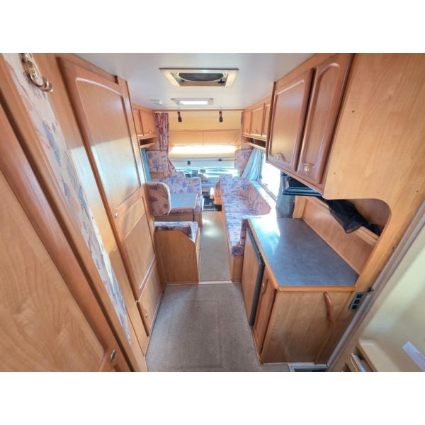 En venta Eura Mobil Eura Mobil 606 LS*MERCEDES 312D Beige 1999 Palencia foto 5