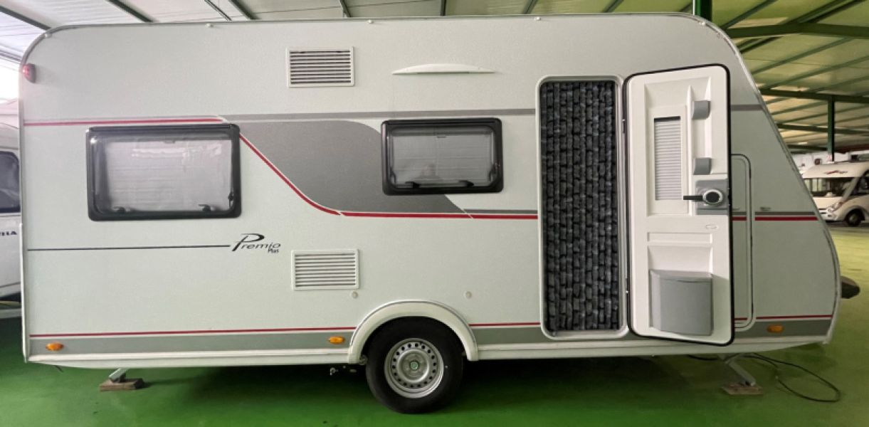 En venta Bürstner PREMIO PLUS 440 TK Blanco 2025 Álava foto 5