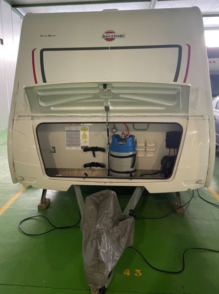 En venta Bürstner PREMIO PLUS 440 TK Blanco 2025 Álava foto 6