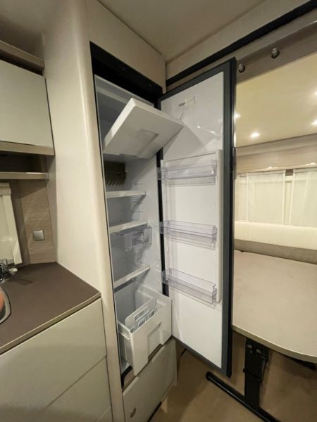 En venta Bürstner PREMIO PLUS 440 TK Blanco 2025 Álava foto 18