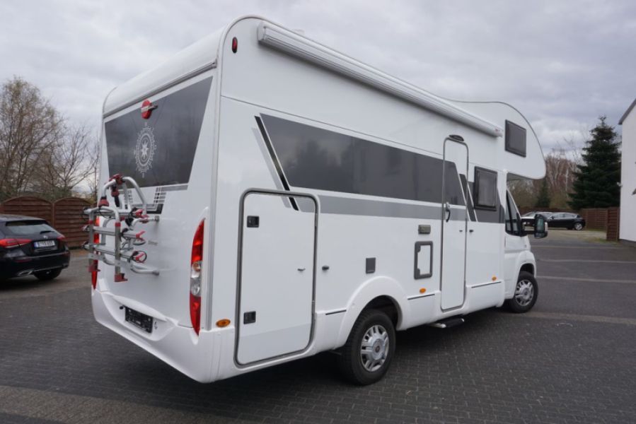 En venta Bürstner  Argos Time 670  Blanco 2014 Madrid foto 4