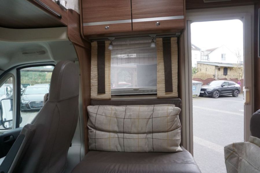 En venta Bürstner  Argos Time 670  Blanco 2014 Madrid foto 9