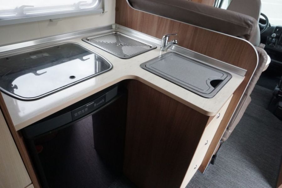 En venta Bürstner  Argos Time 670  Blanco 2014 Madrid foto 14