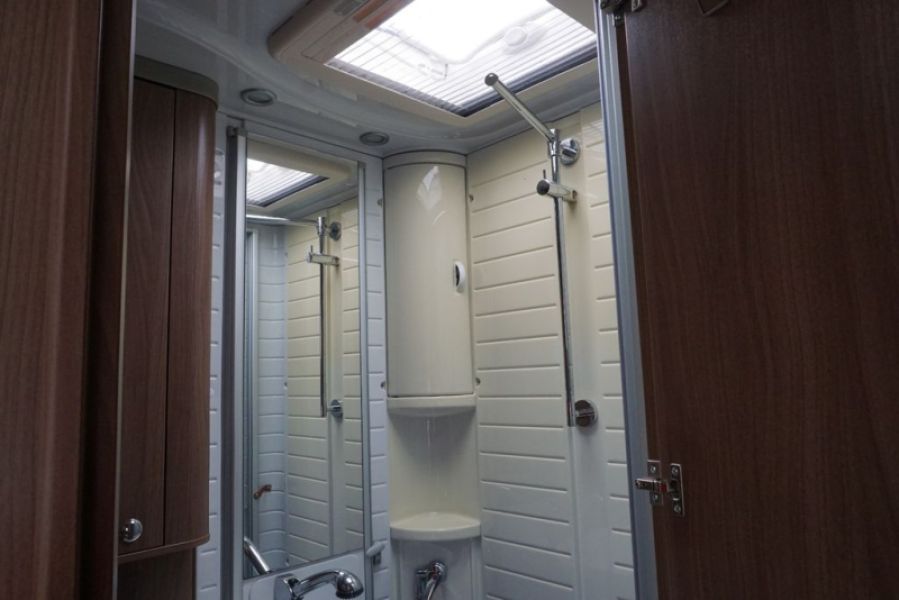 En venta Bürstner  Argos Time 670  Blanco 2014 Madrid foto 20