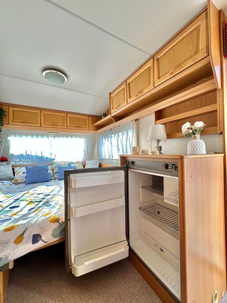 En venta Knaus Modelo  Blanco 1999 Alicante foto 7